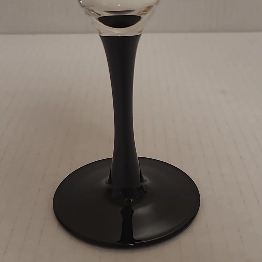 Set of 4 Luminarc Crystal Black Stemmed Champagne Glasses